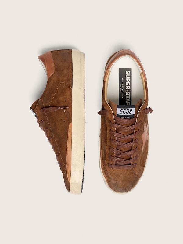 Men&rsquo;s Super-Star LTD in brown suede with brick-red leather star and embroidery with green beads