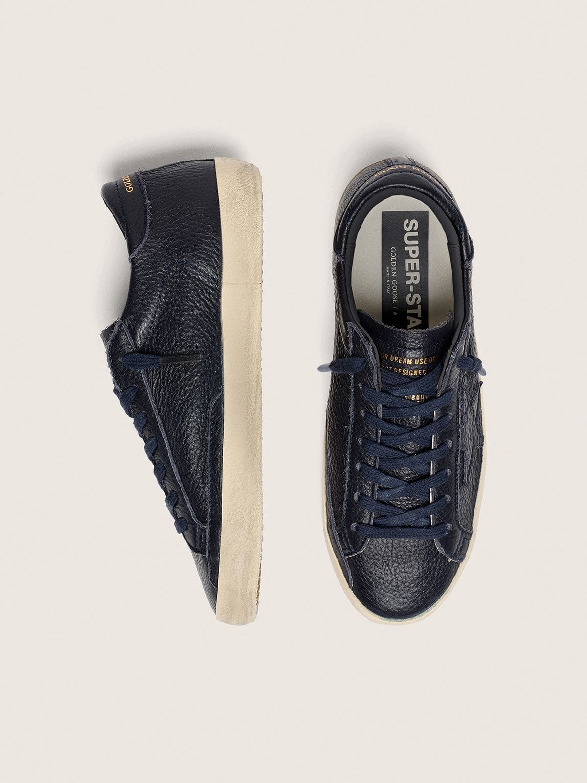 Golden Goose - Super-Star masculino de couro azul-marinho com estrela de couro tom sobre tom in 