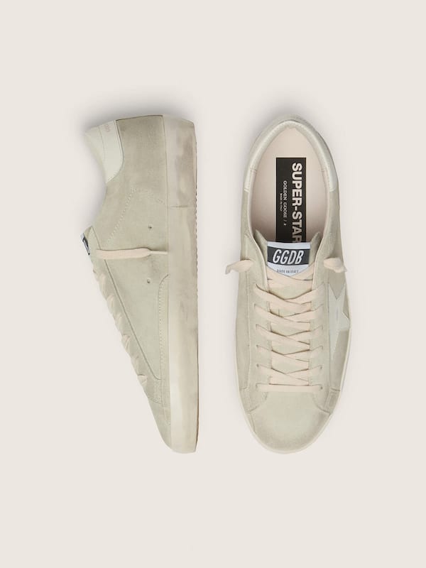 Men&rsquo;s Super-Star in light gray suede with white leather star