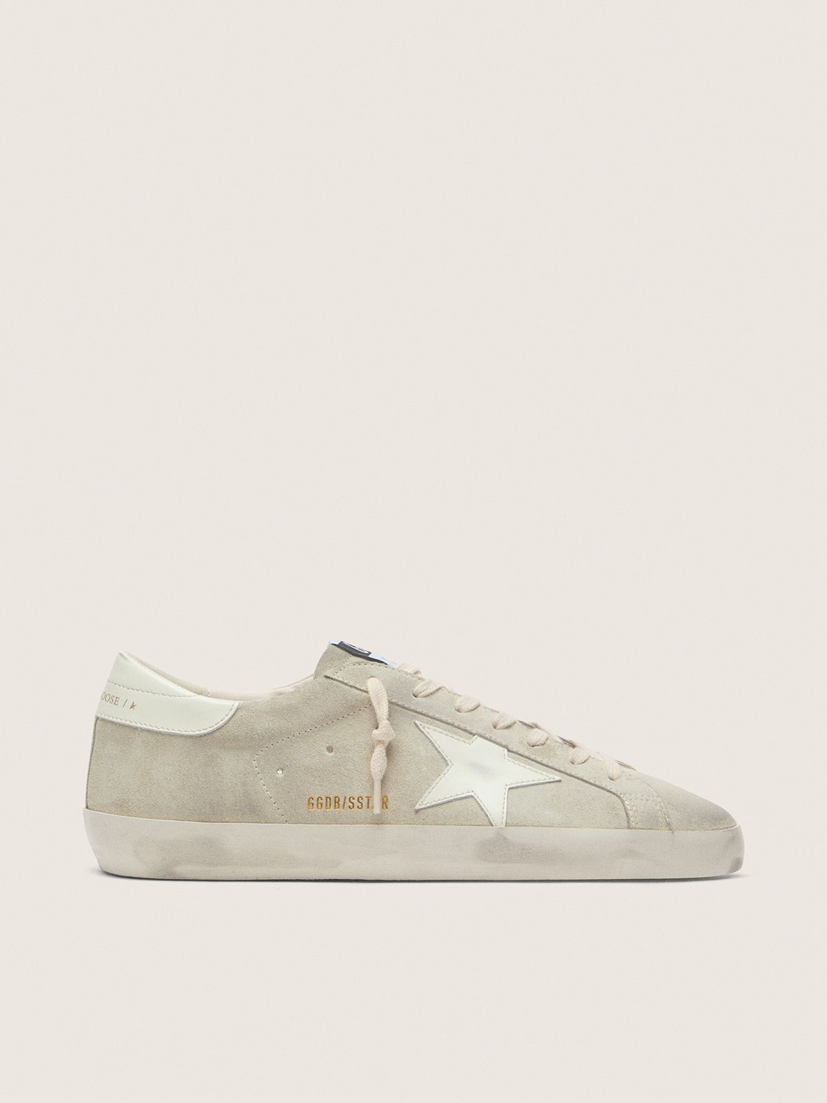 Super-Star homme en cuir velours gris clair avec étoile en cuir blanc — Golden Goose