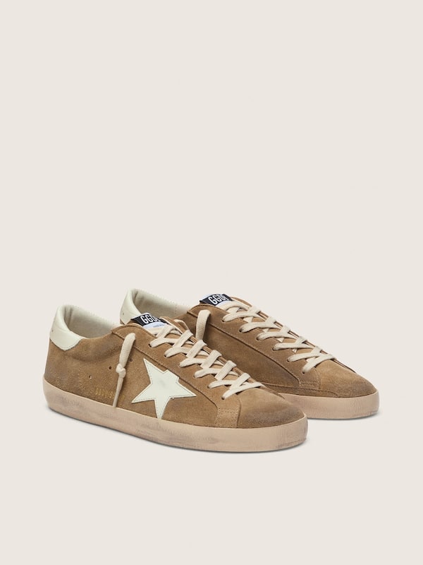 Men&rsquo;s Super-Star in tobacco suede with white leather star