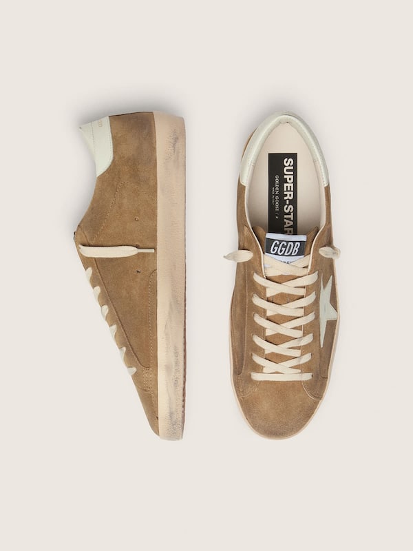 Men&rsquo;s Super-Star in tobacco suede with white leather star