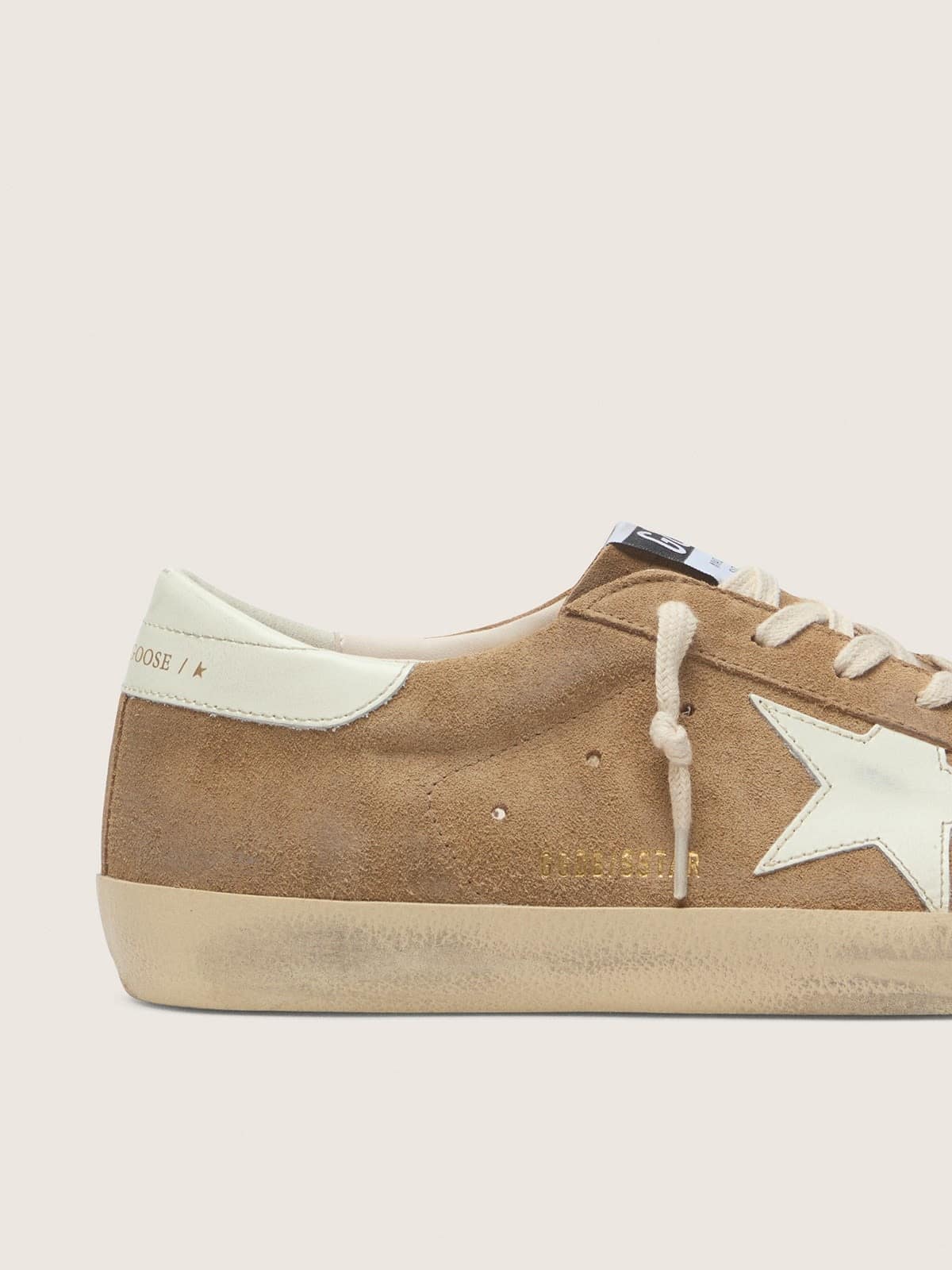Golden Goose - Super-Star masculino de suede tabaco com estrela de couro branco in 