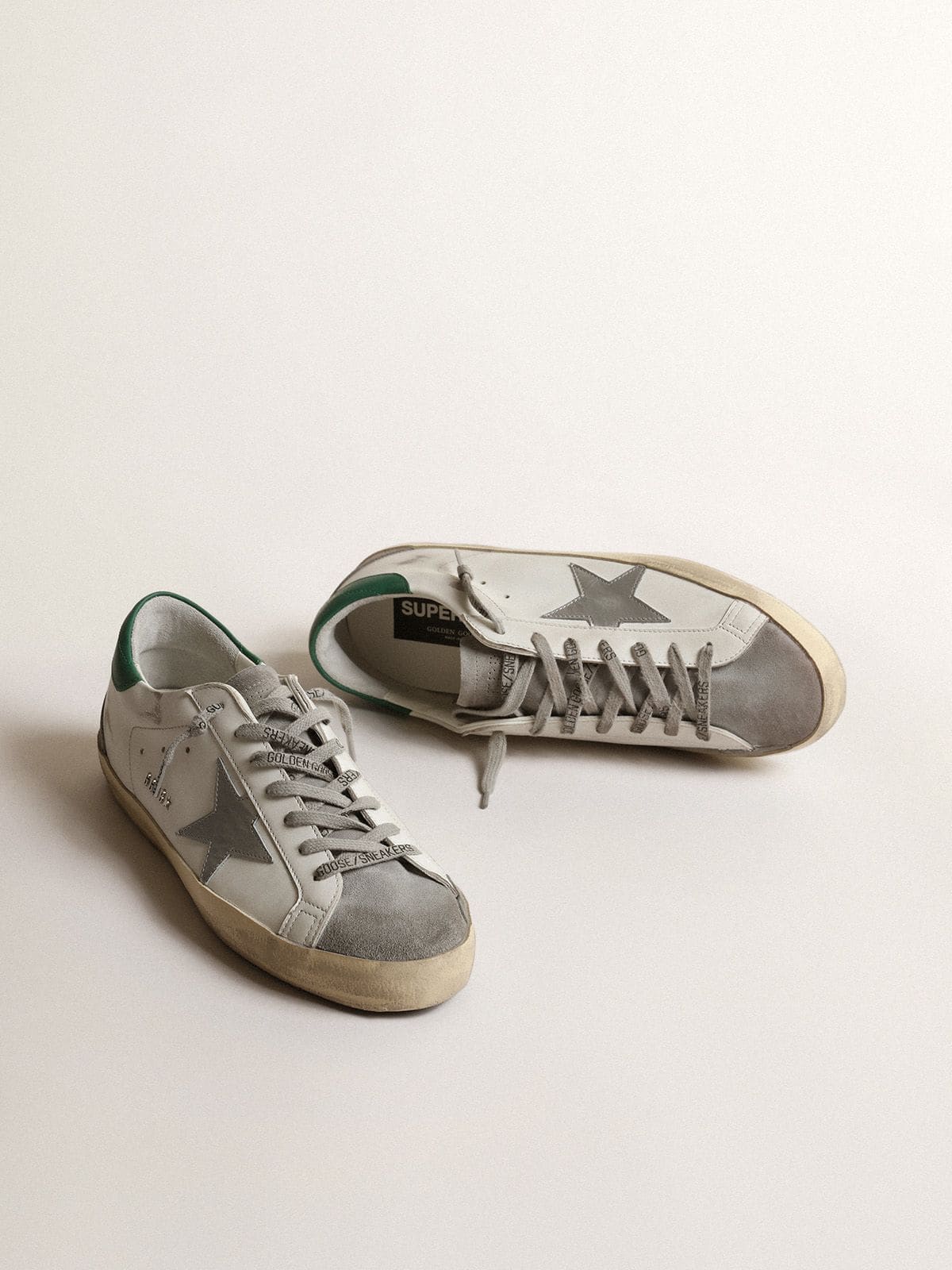 Men's Super-Star in white leather with silver star and green