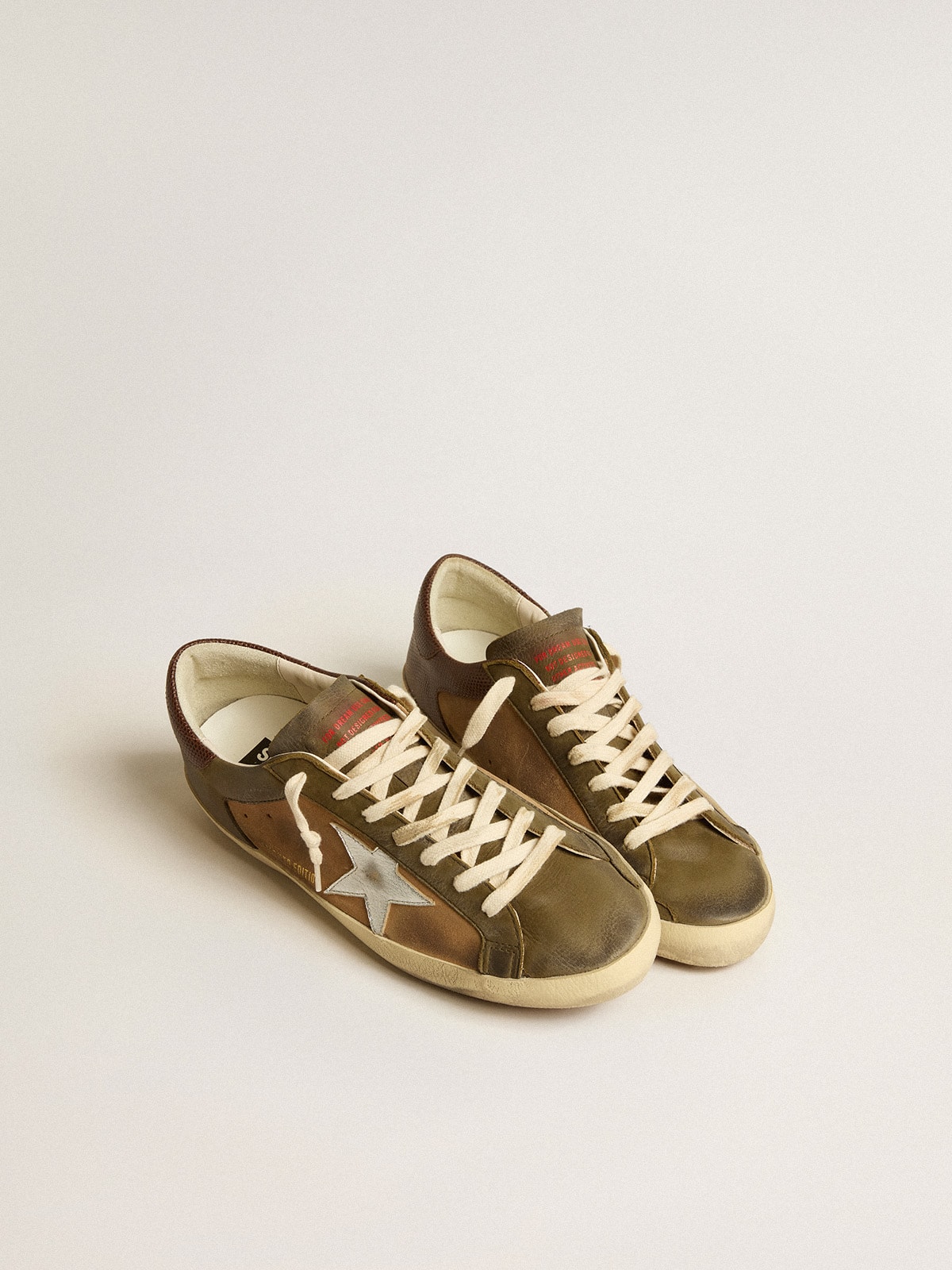 Golden Goose - Super-Star LTD de piel verde y ante tabaco con estrella plateada in 