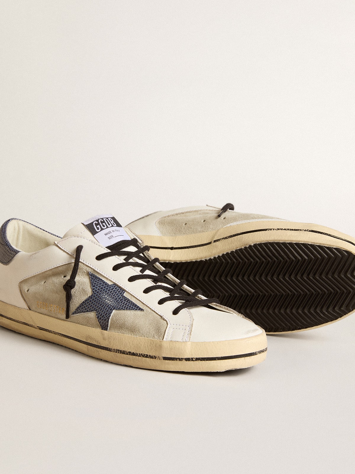 Golden Goose - Super-Star in leather and suede with blue lizard-print leather star in 