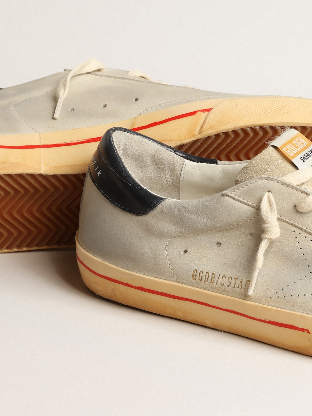 Golden Goose - Super-Star in gray nubuck with perforated star and blue heel tab in 