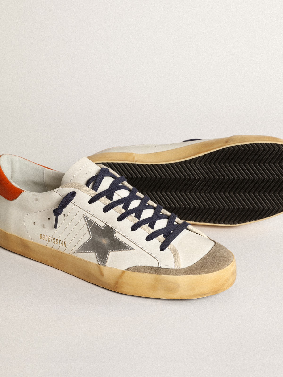 Super Star Penstar con stella argento e talloncino arancione Golden Goose