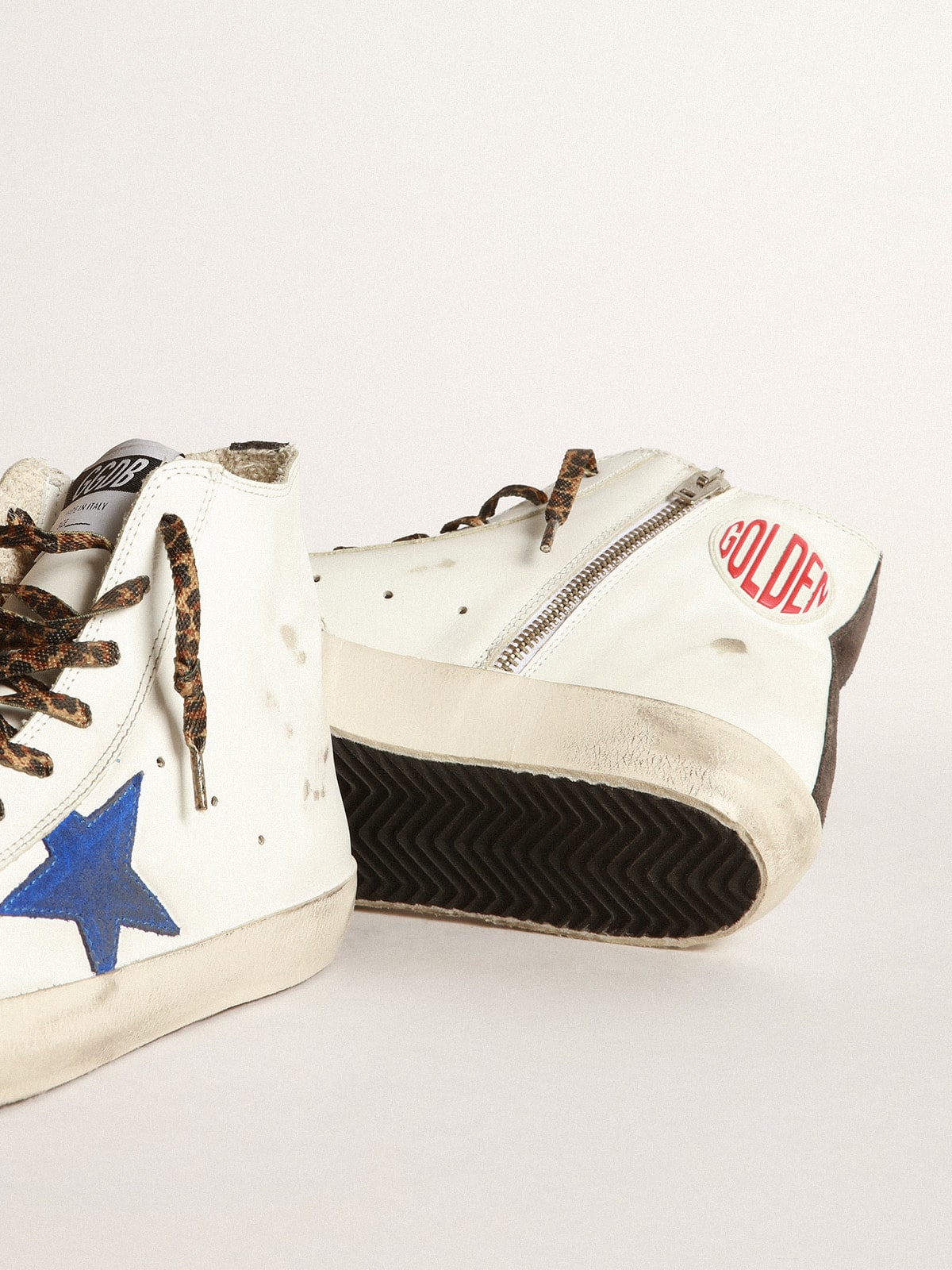 Golden Goose - White Francy sneakers with blue star and leopard-print laces in 