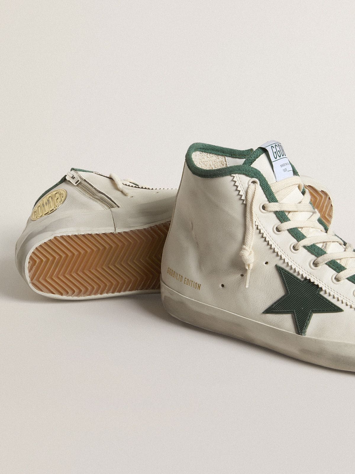 Golden Goose - Francy LTD Uomo in nappa bianca con stella in gomma verde in 