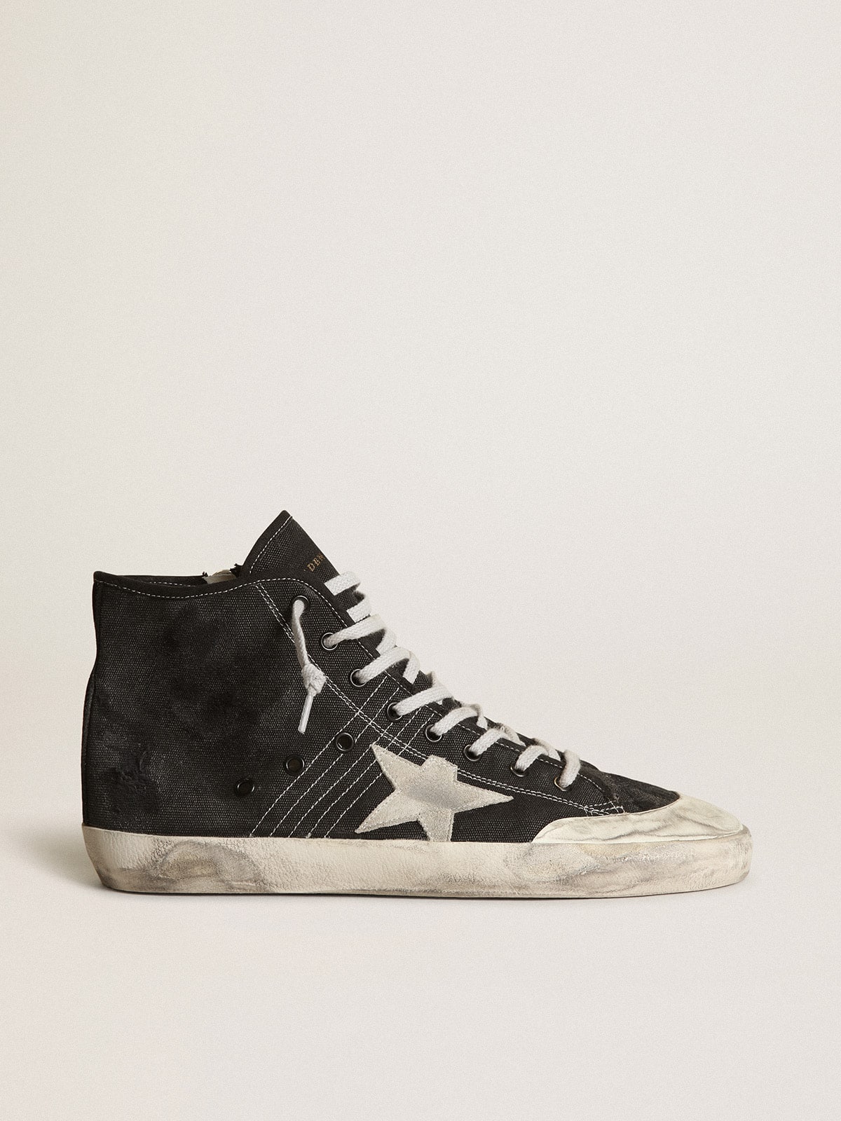 Golden Goose - Francy Penstar in canvas nero con stella in suede bianco e talloncino in suede nero in 