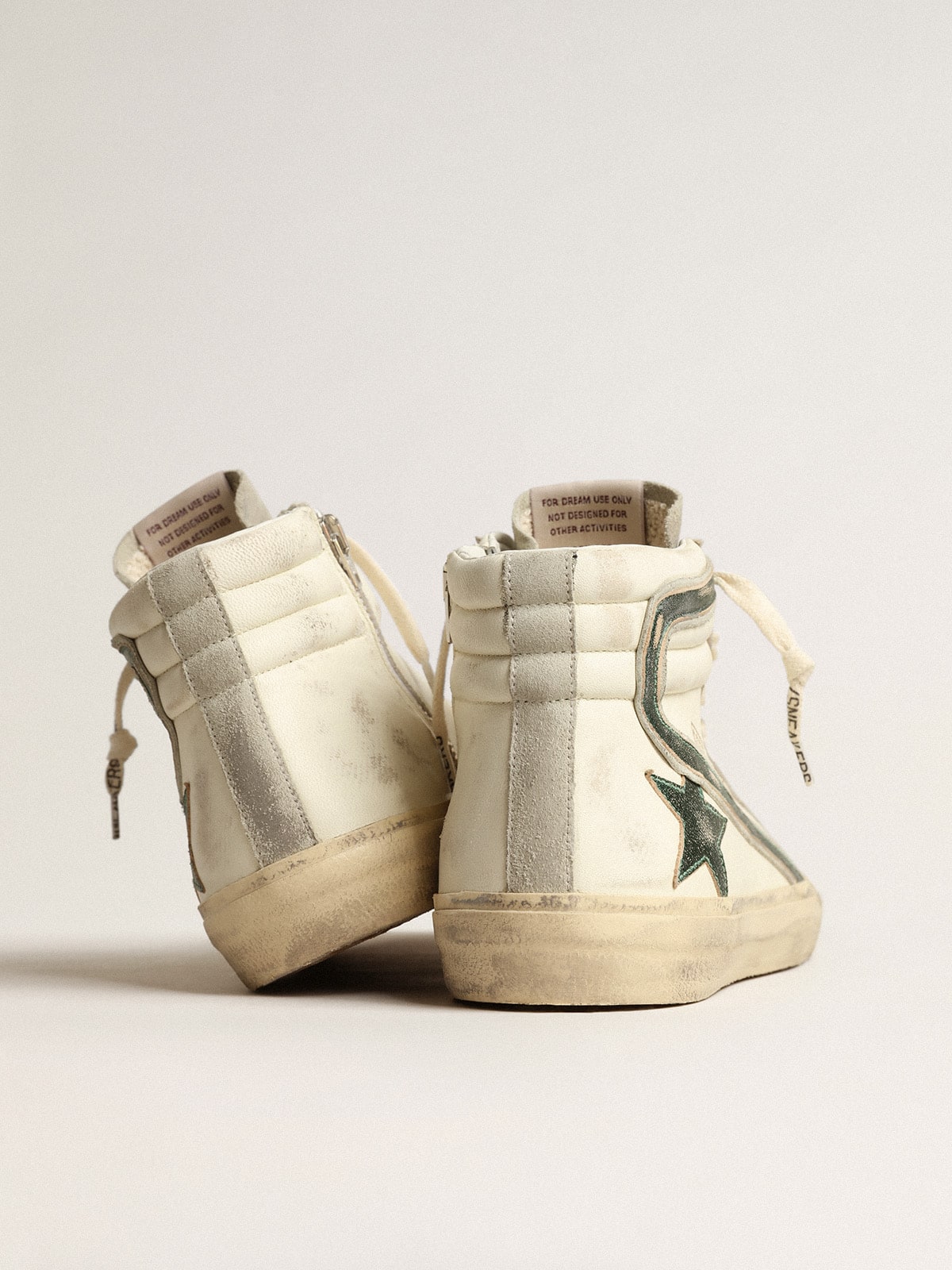 Golden Goose - Slide en nappa beige avec étoile et virgule en cuir lamé vert in 