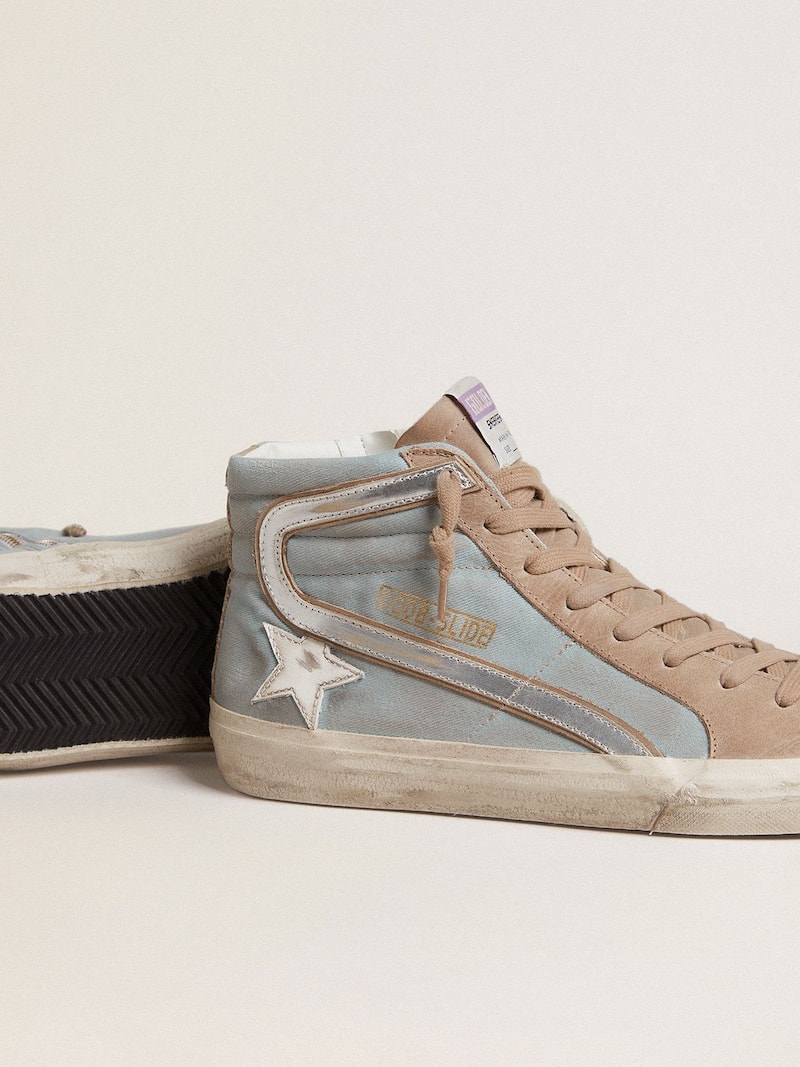 Golden Goose - Slide homme en toile bleu ciel avec virgule en cuir lam&eacute; argent&eacute; in 