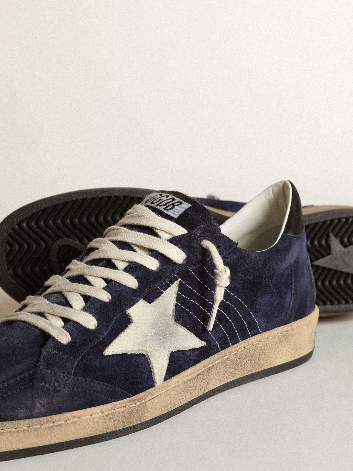 Golden Goose - Men's Ball Star in dark blue suede with white nubuck star in 