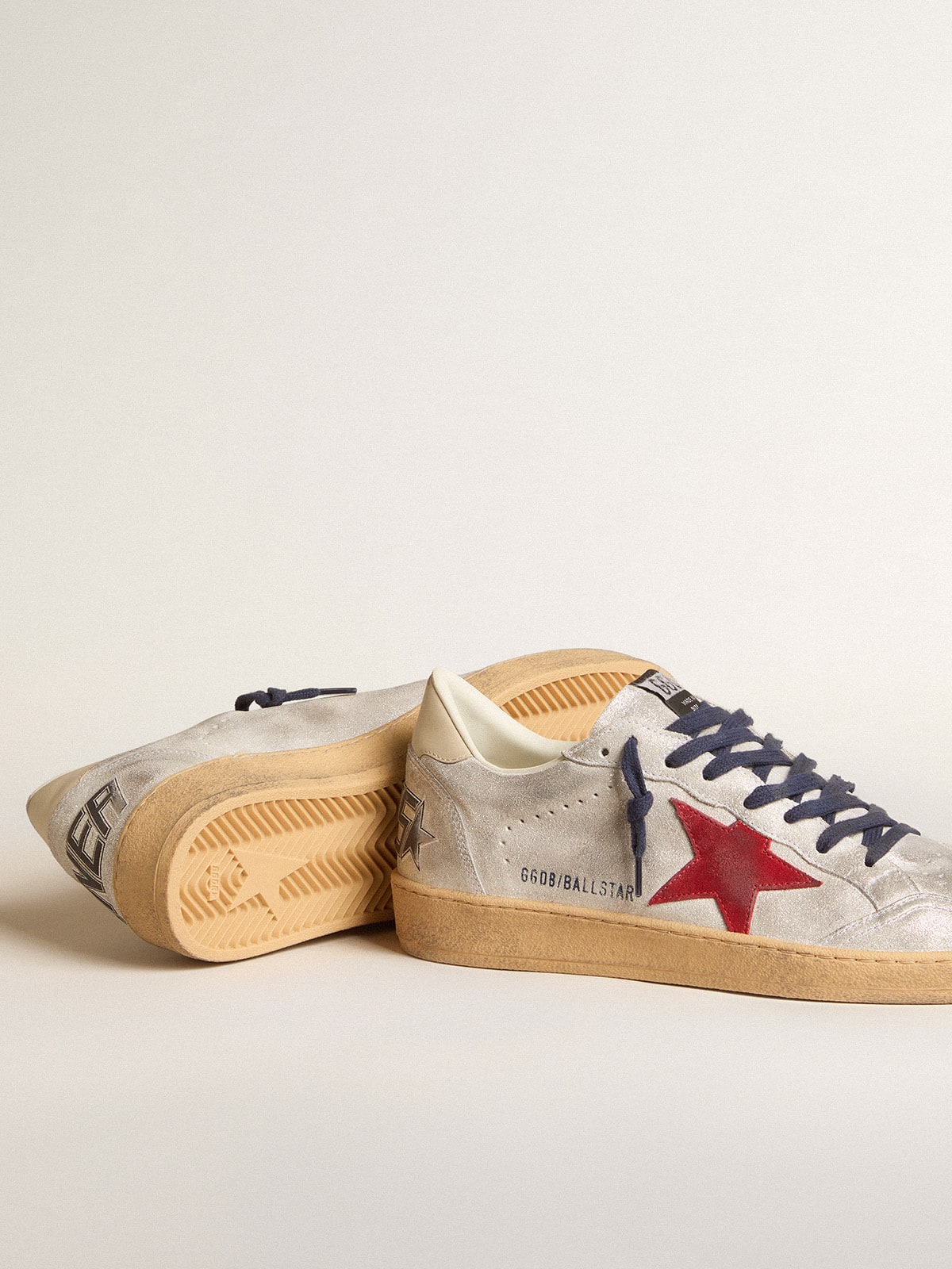 Golden Goose - Ball Star de suede metálico com estrela de suede e talão de couro in 