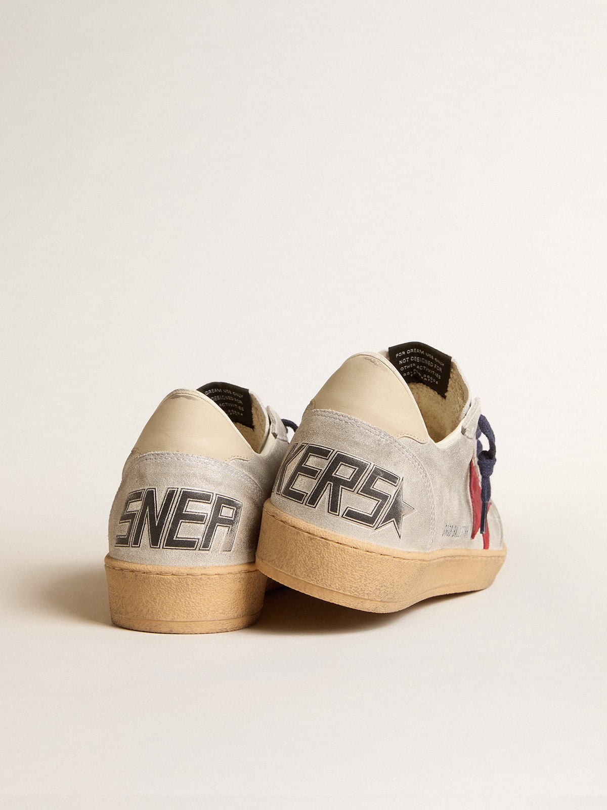 Golden Goose - Ball Star de suede metálico com estrela de suede e talão de couro in 