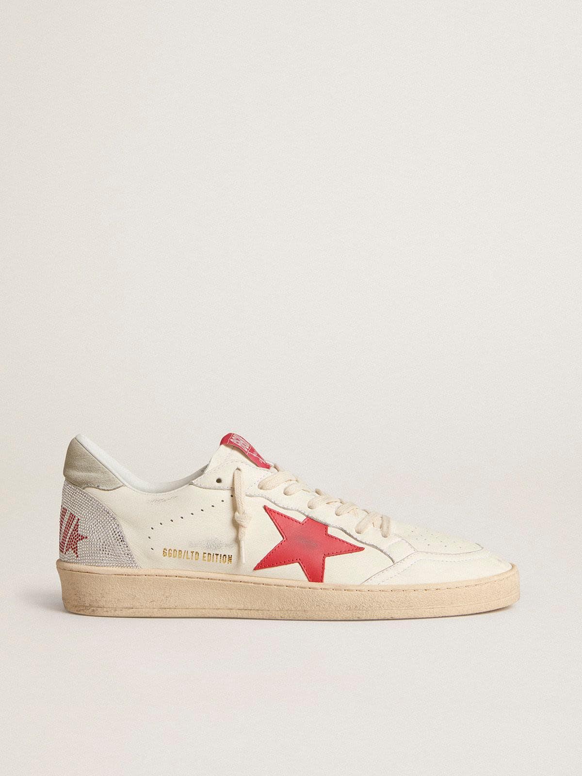 Golden Goose - Ball Star Uomo San Valentino con stella in pelle rossa e scritta rossa Swarovski in 