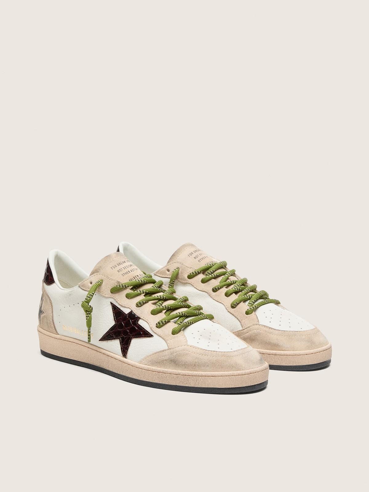 Golden Goose - Ball Star masculino de couro branco com estrela bord&ocirc; efeito crocodilo in 