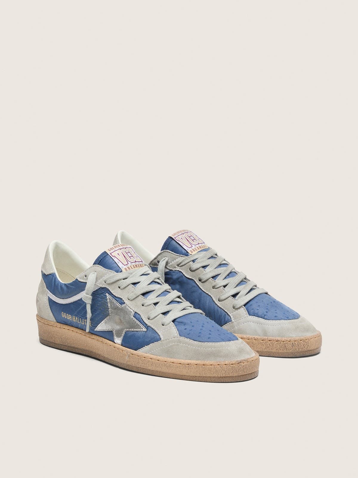 Ball Star Herren aus denimblauem Nylon mit hellgrauen Suede-Eins&auml;tzen und Stern aus silbernem Metallic-Leder