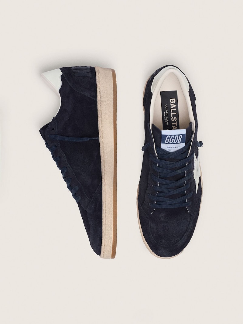 Golden Goose - Ball Star homme en cuir velours bleu fonc&eacute; avec &eacute;toile en cuir blanc in 