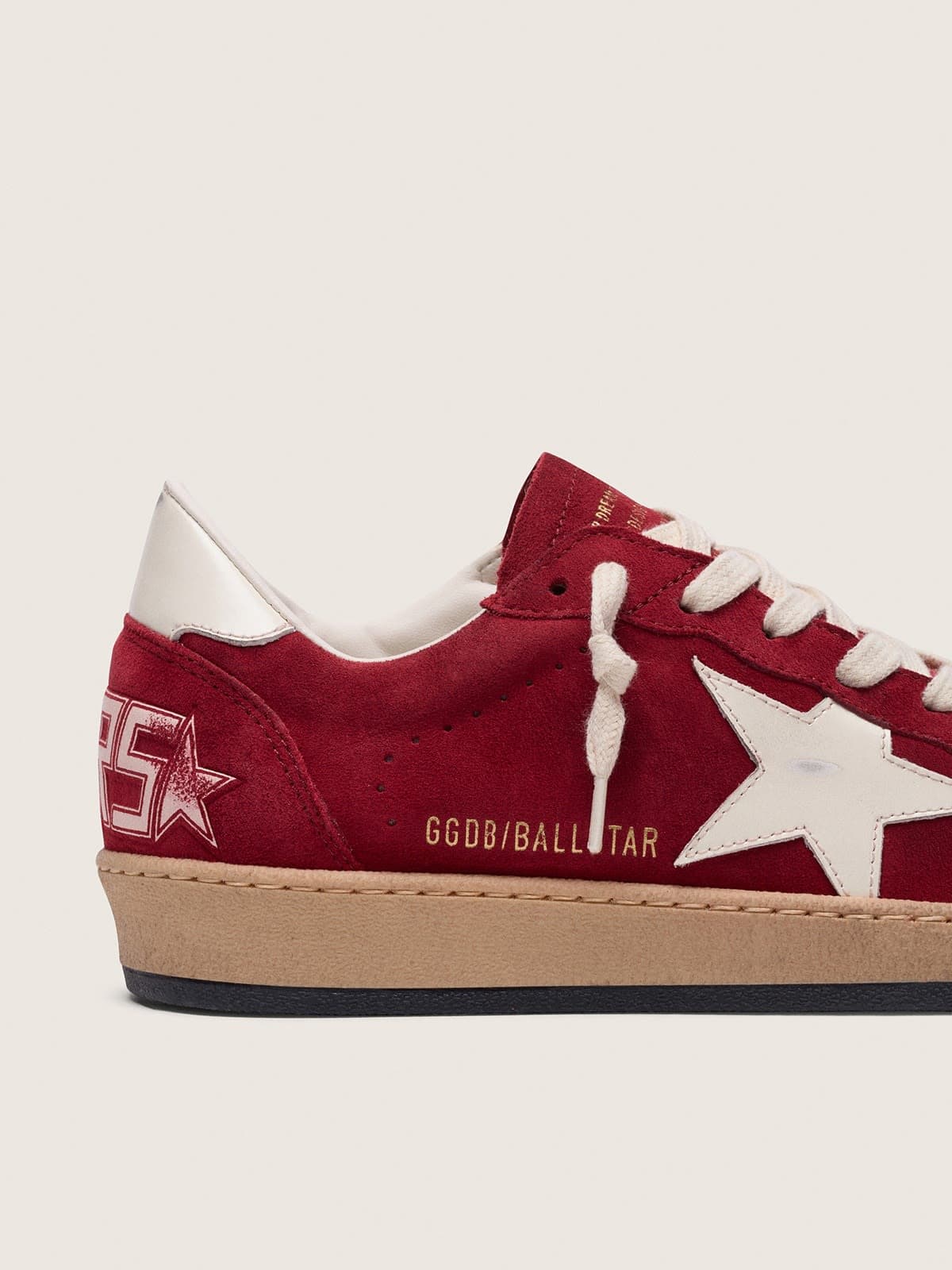 Golden Goose - Ball Star de hombre de ante rojo con estrella blanca in 