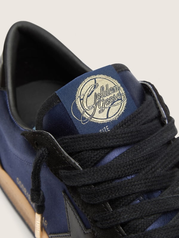 Golden Goose - Ball Star LTD uomo in suede blu scuro e nero con stella nera in 