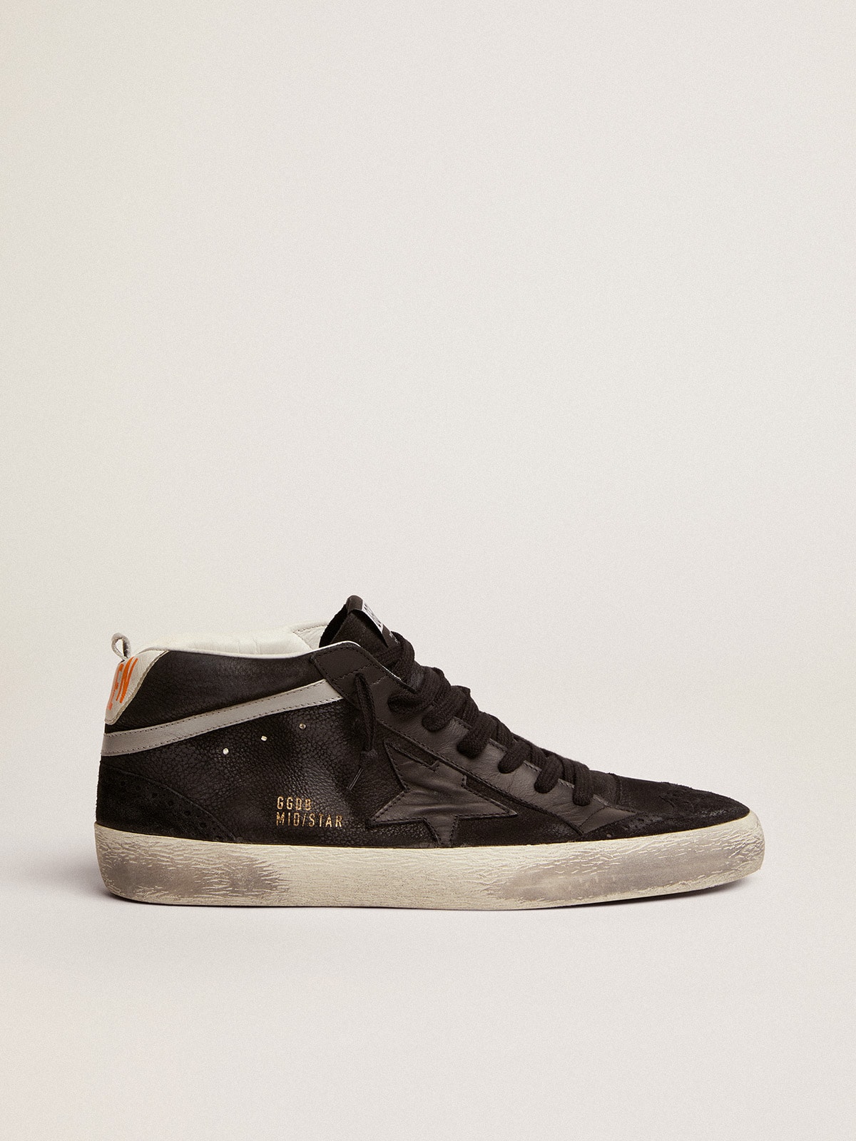 Golden Goose - Mid Star homme en nubuck avec étoile en cuir noir et virgule argentée in 