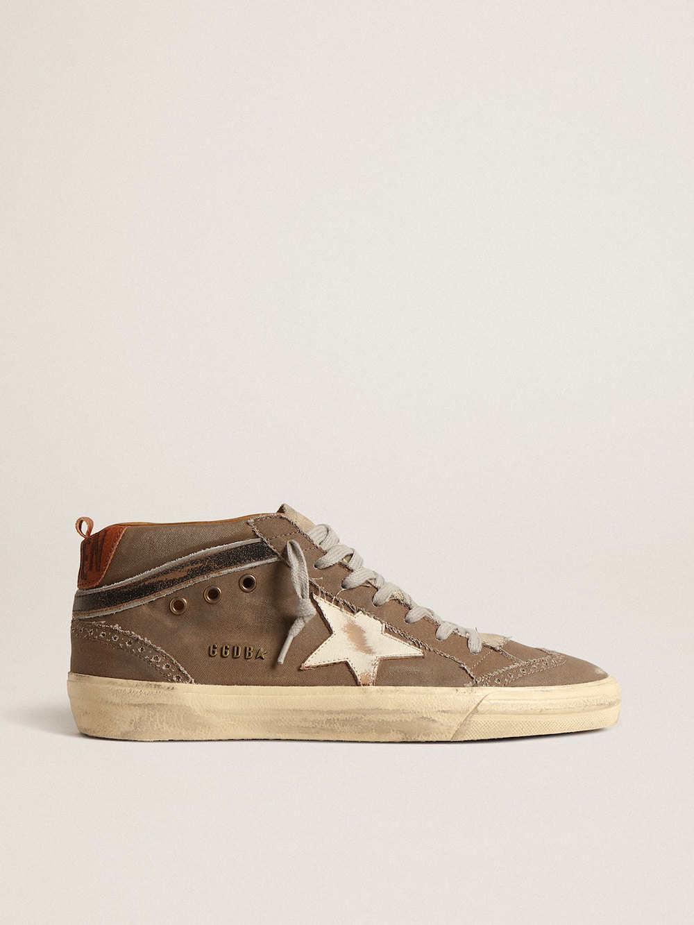 Golden Goose - Mid Star in green canvas with leather star and black flash in 