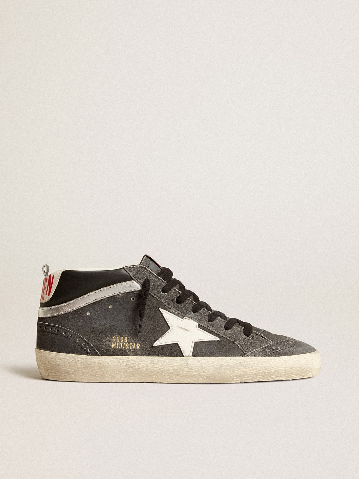 Golden Goose - Mid Star de ante negro con estrella de piel blanca y detalle de «coma» plateado in 