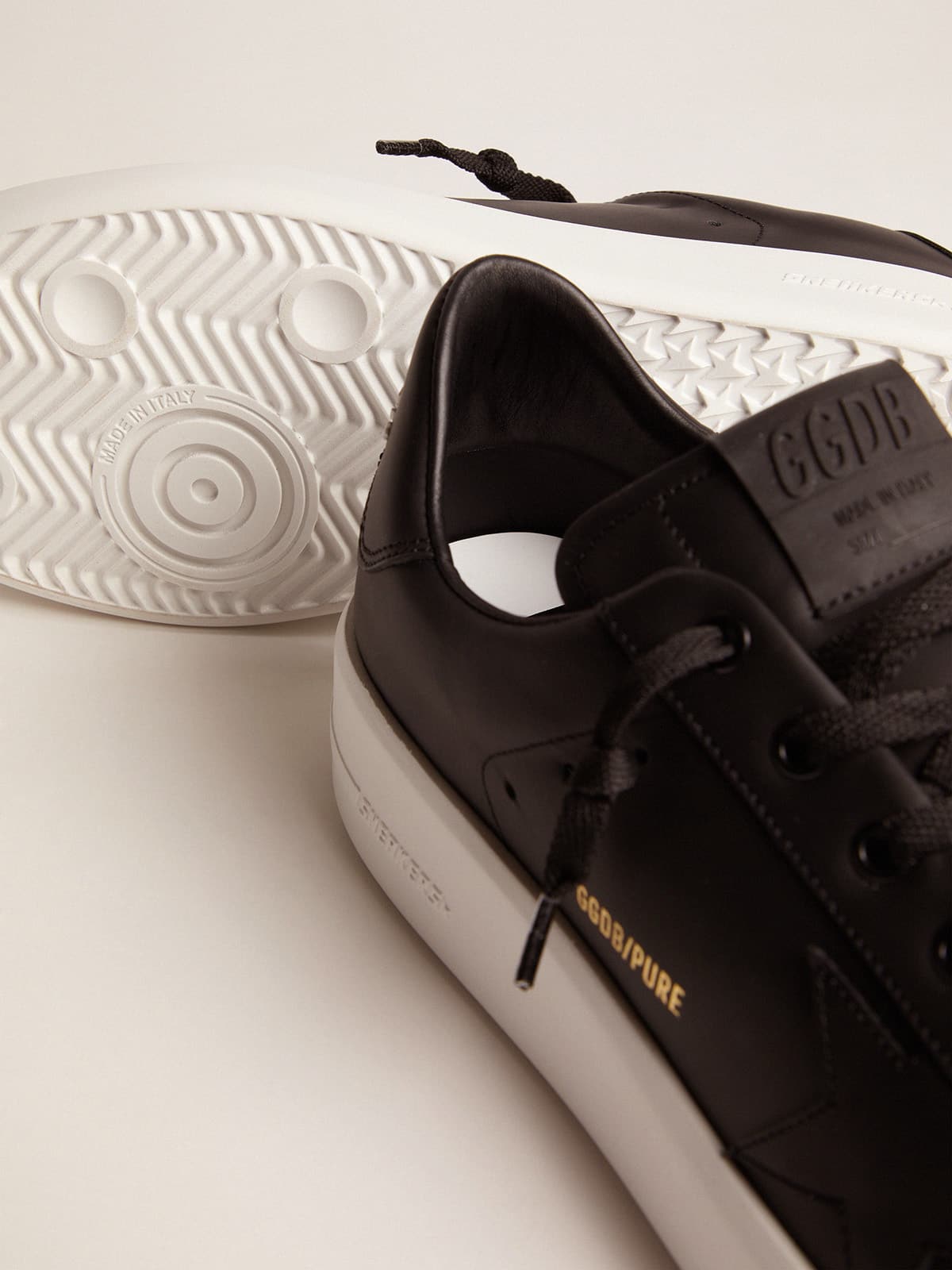 Golden Goose - Black leather Purestar sneakers in 