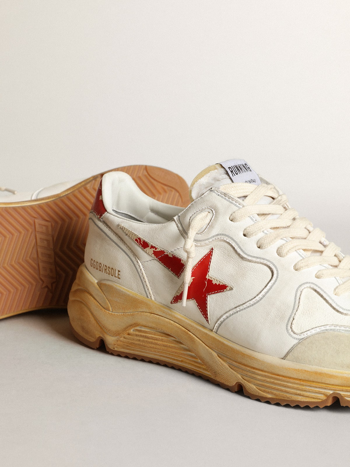 Golden Goose - Running Sole para hombre con estrella y talón de piel con estampado rojo in 