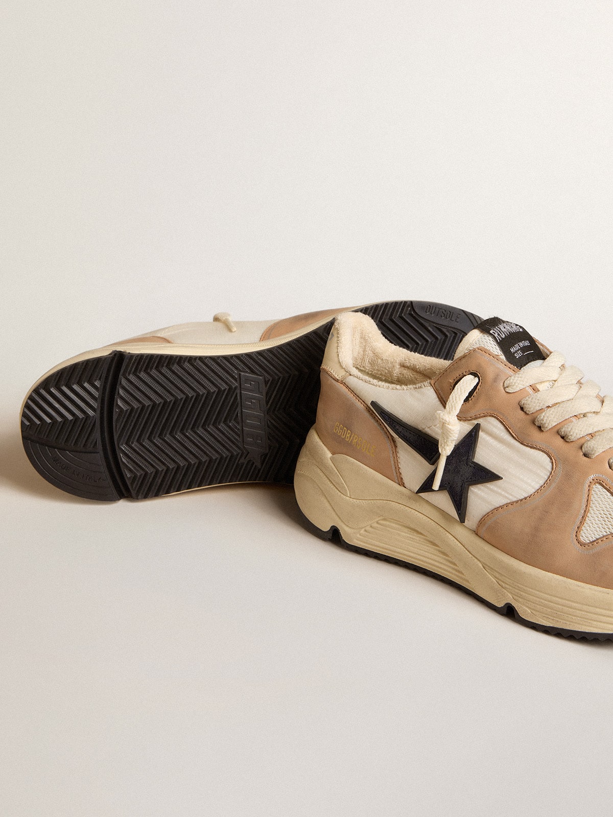 Golden Goose - Running Sole in nylon and nubuck with dark blue suede star in 