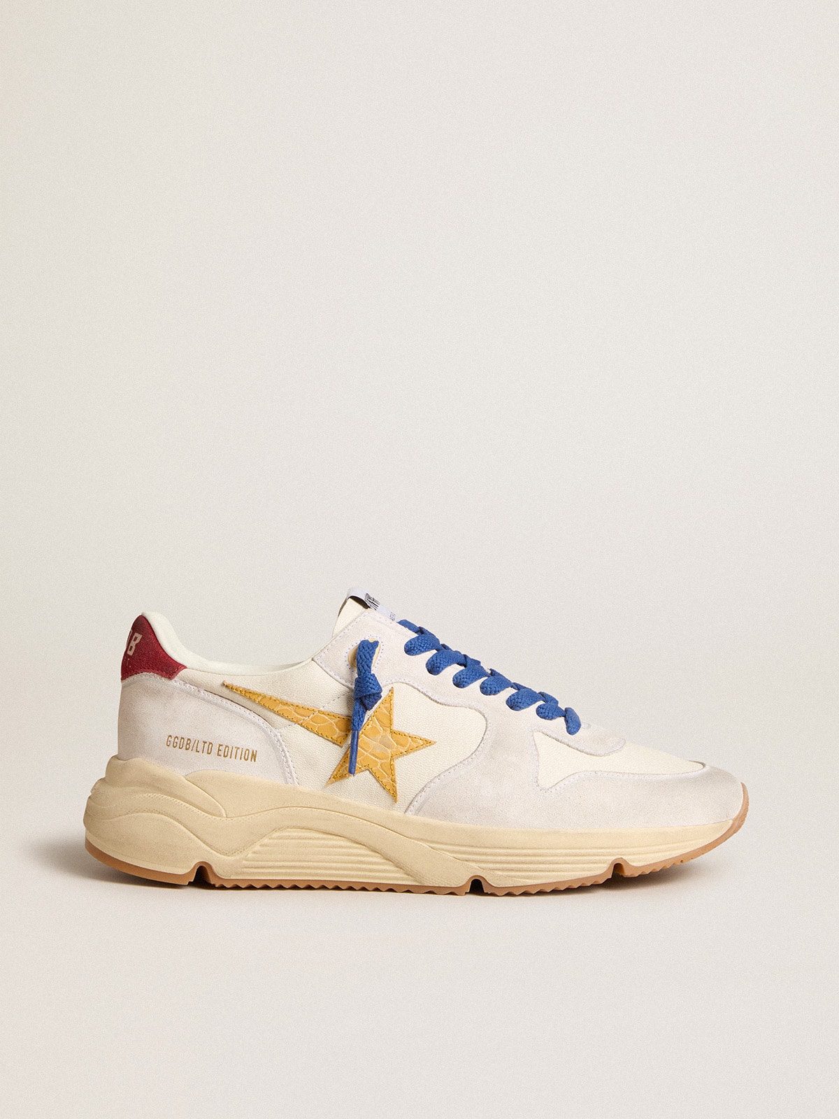 Golden Goose - Running Sole LTD en nappa avec étoile en cuir et contrefort en daim in 