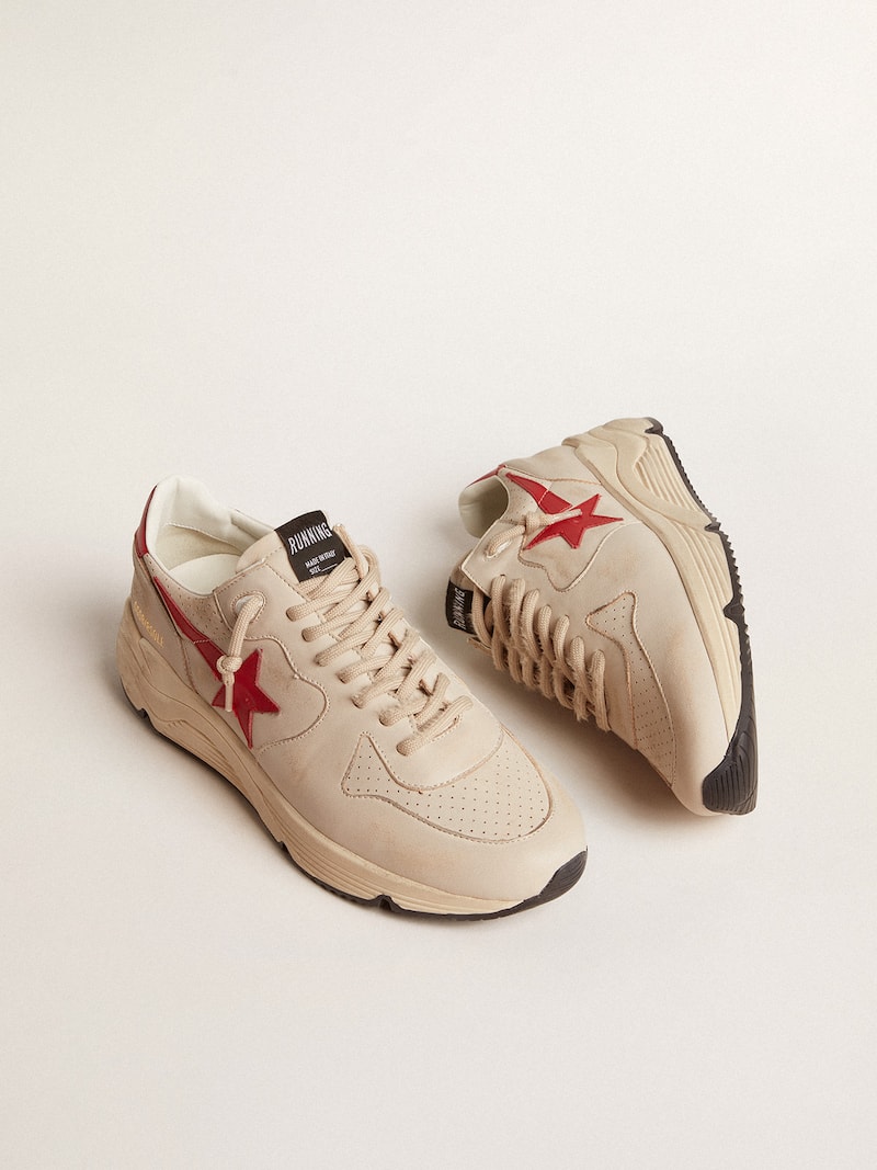 Golden Goose - Running Sole en nappa gris avec &eacute;toile et contrefort en nappa rouge in 