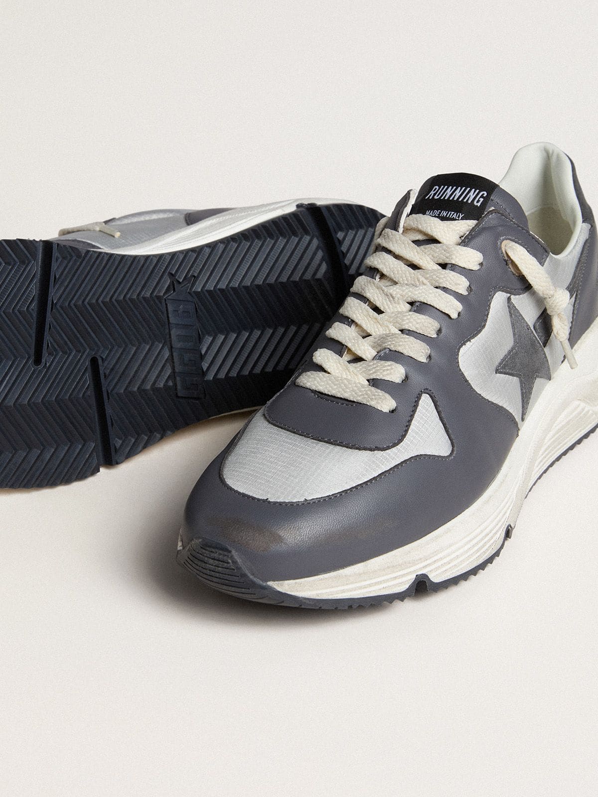 【Golden Goose】Running sole nylon upper laminated(23-25.5) Men's Running Sole in gray nylon and black nappa leather