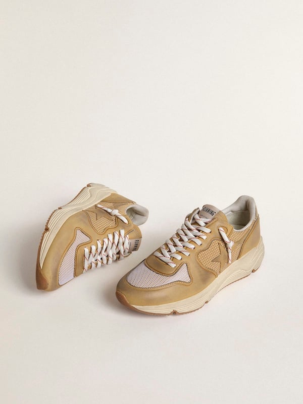 Golden Goose - Running Sole in beige nubuck with beige leather star in 