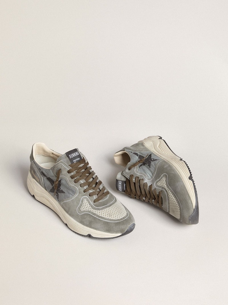 Golden Goose - Running Sole Homme en nylon bleu ciel avec &eacute;toile noire et contrefort en cuir vert in 