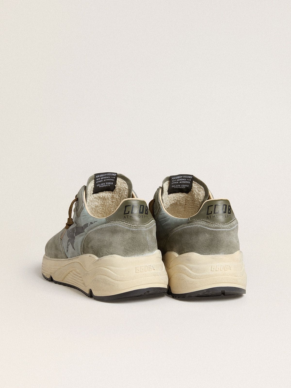 Golden Goose - Running Sole Uomo in nylon azzurro con stella nera e talloncino in pelle verde in 