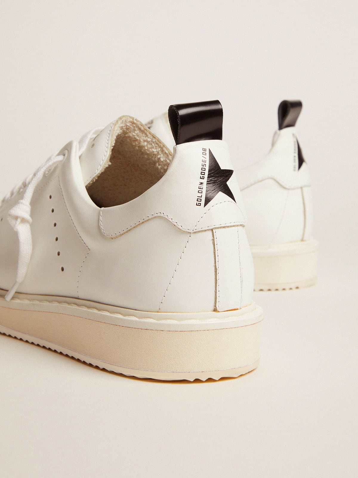 Golden Goose - Herren-Starter aus Leder mit Stern auf der Ferse in 