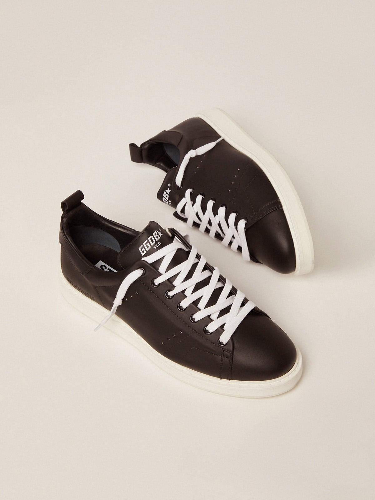 Golden Goose - Men's Starter in leather with star printed on the heel tab in 