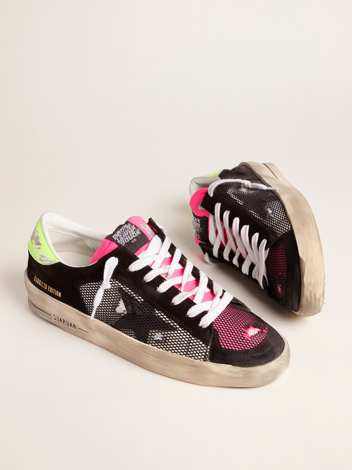 Golden Goose - Stardan Édition Limitée pour homme fuchsia et jaunes in 