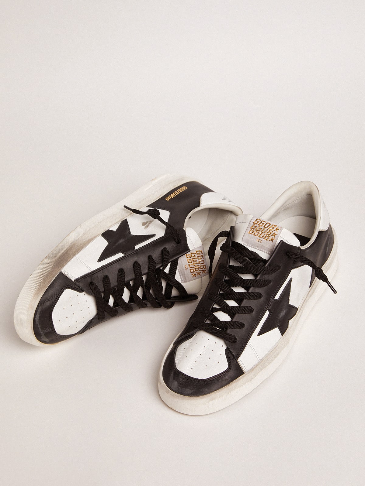 Golden Goose - Men's Stardan in white and black leather in 