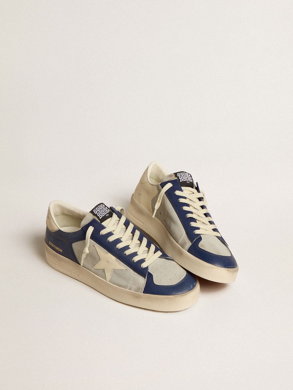 Golden Goose - Men’s Stardan in grey and blue leather with cream-colored star and heel tab in 