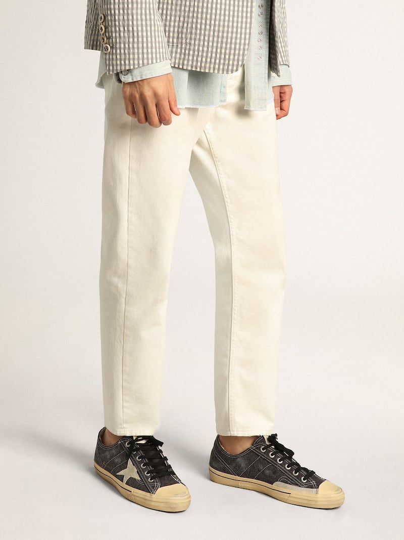 Golden Goose - V-Star para hombre de lona negra con estrella y tal&oacute;n color hielo in 