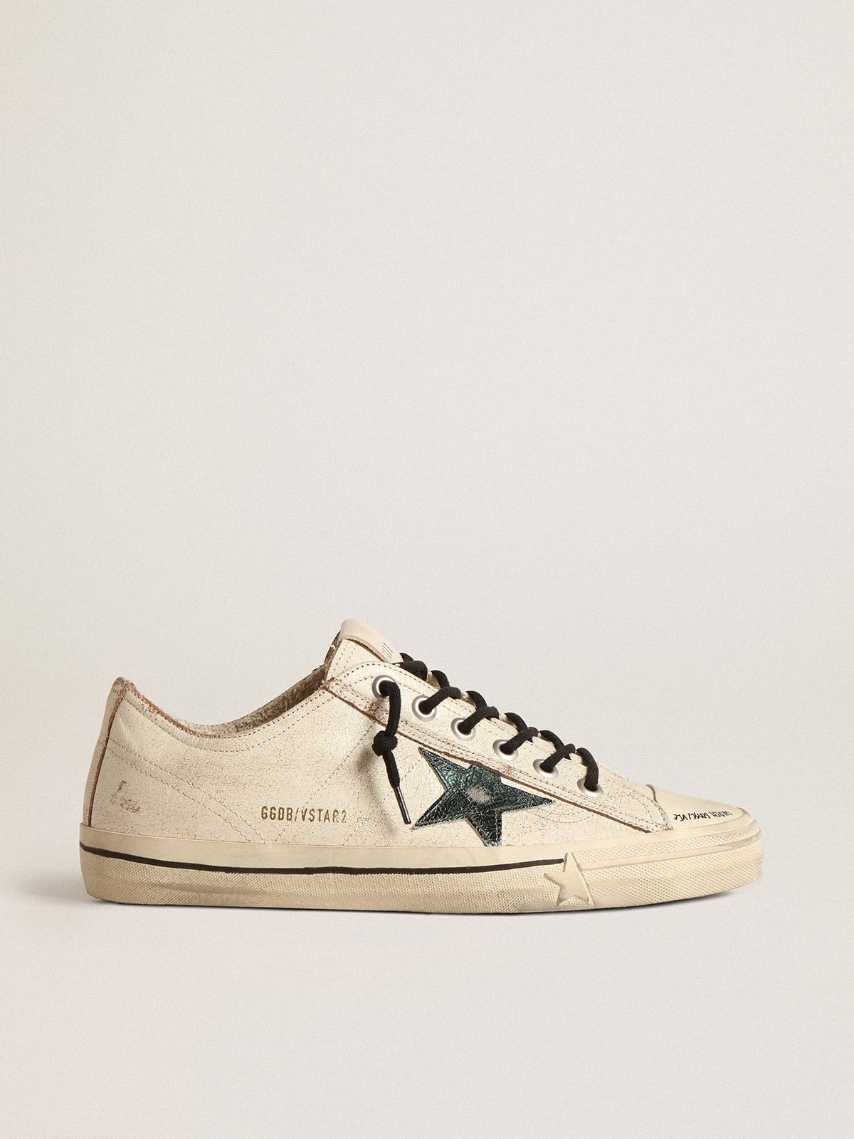 Golden Goose - V-Star in glossy leather with metallic green crackle leather star in 