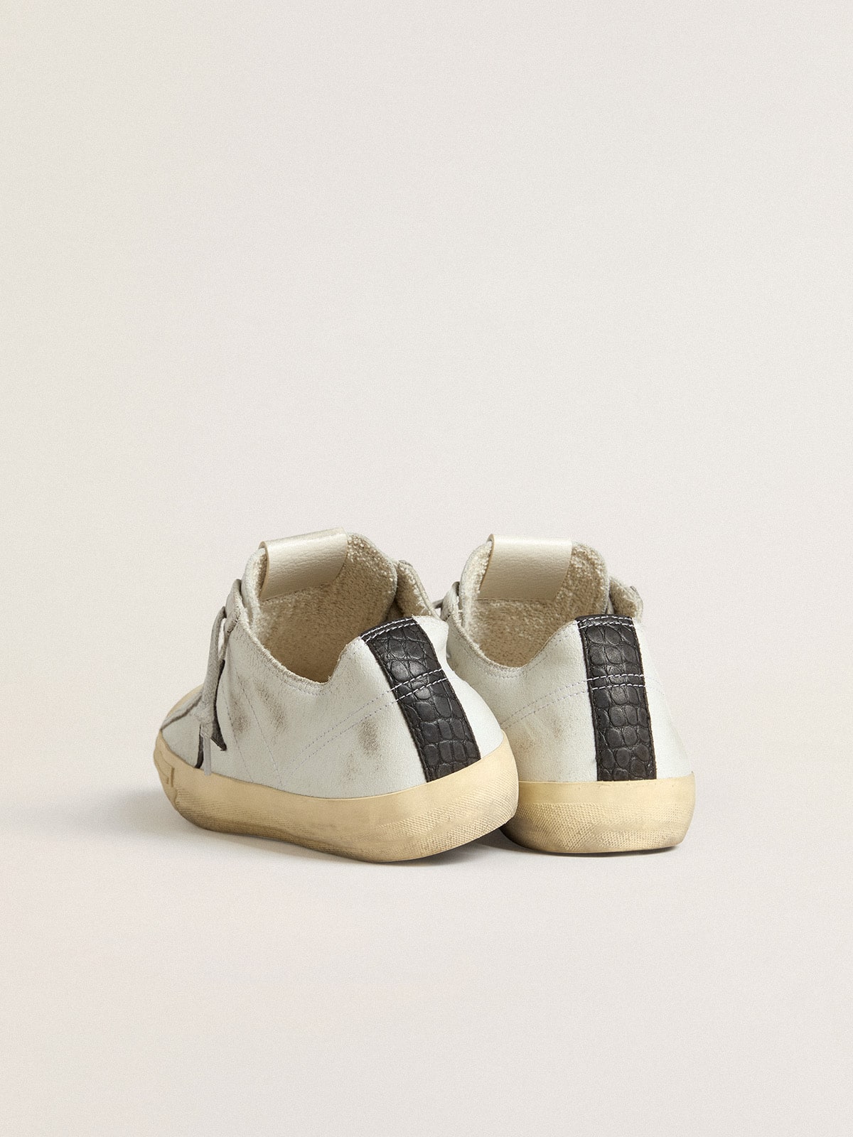 GOLDEN GOOSE Vスタ2ロトッフスニカ GWF00129F006549 55629 V-Star 2 sneakers | Golden Goose | OTTODISANPIETRO