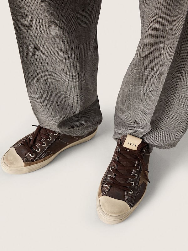 Men's V-Star in brown nubuck with tobacco-colored suede star