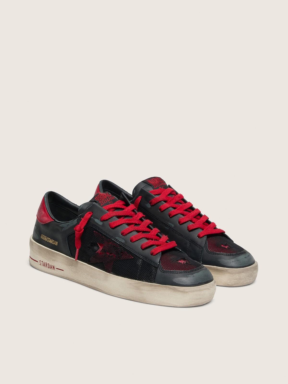 Men&rsquo;s Stardan in black leather with red star and black mesh and red leather inserts