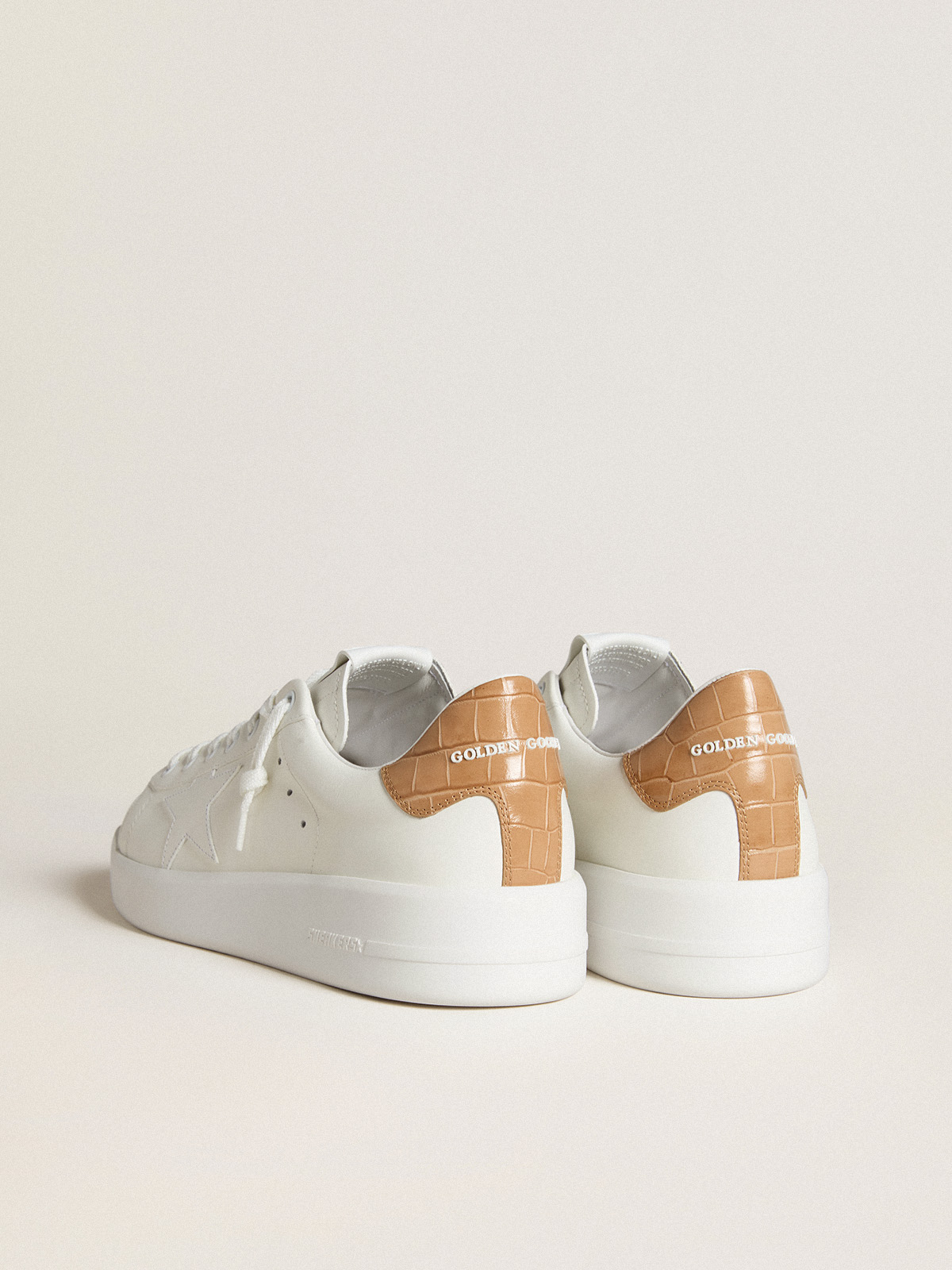 Golden Goose - Purestar de hombre con estrella de piel y refuerzo del talón con estampado cocodrilo in