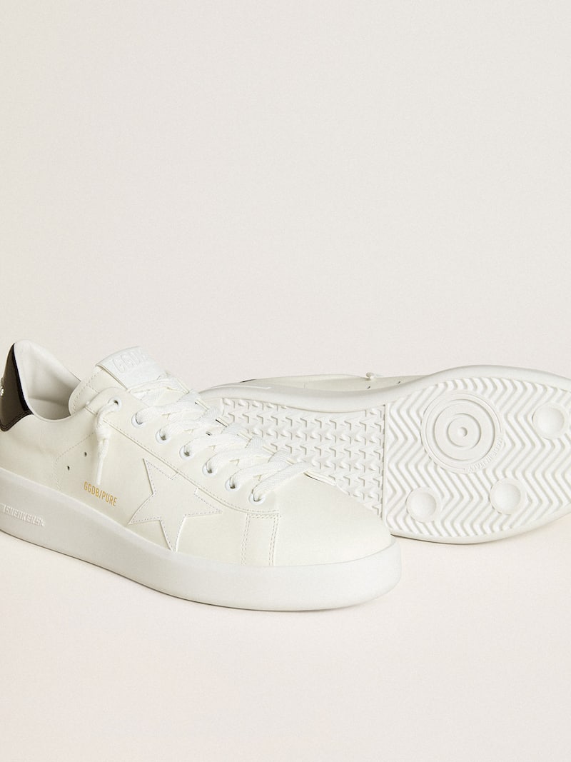 Golden Goose - Purestar de hombre con estrella de piel y refuerzo del tal&oacute;n de charol negro in 